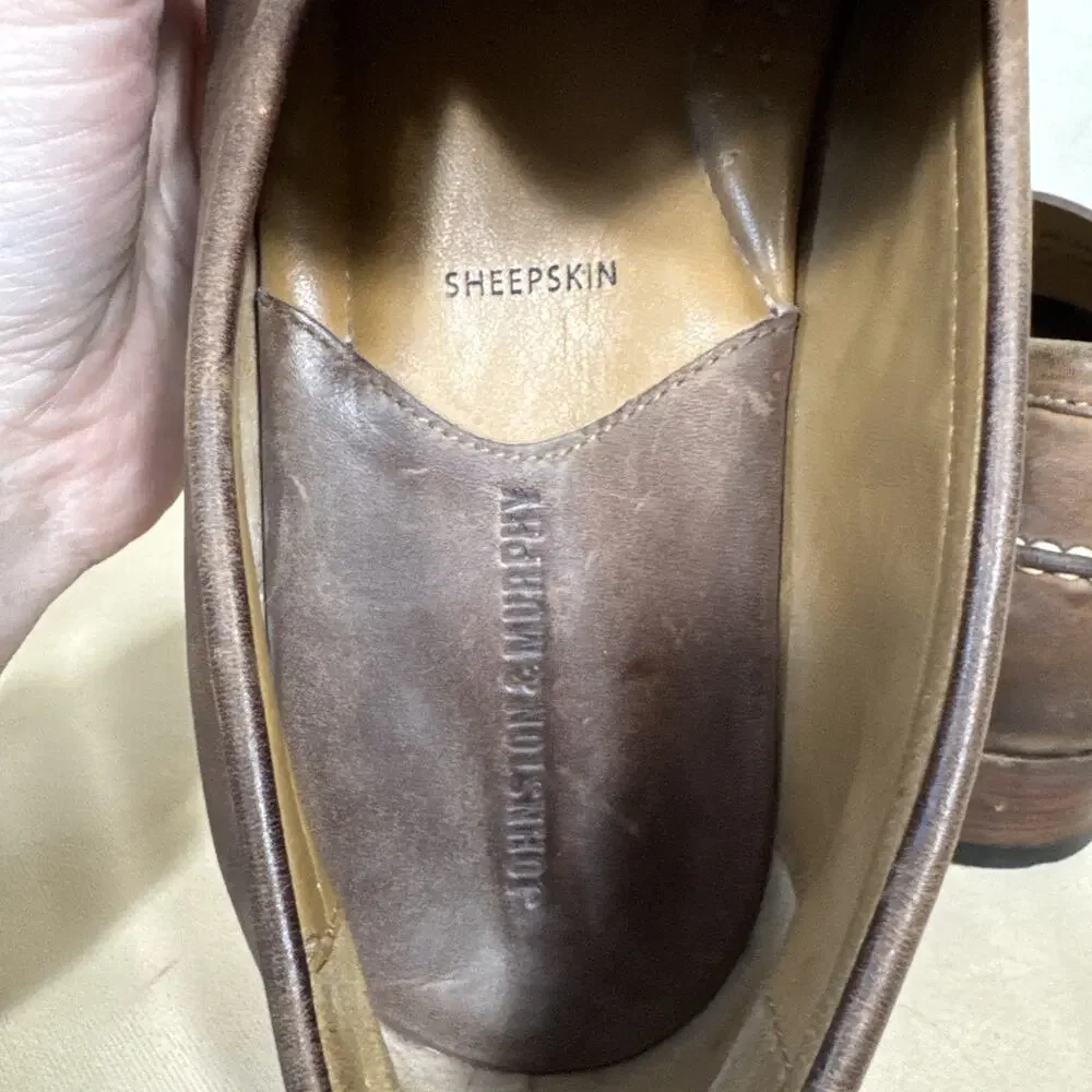 Johnston & Murphy Men 9.5 M Brown Sheepskin Leather Penny Loafers Moc Toe Career